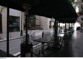 Ιωαννίδης: Το lockdown αυξάνει τα κρούσματα – Να ανοίξουν εστίαση και νομοί