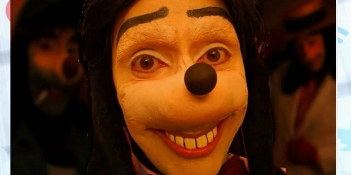 Jonathan Galindo – Συναγερμός για τον «Γκούφυ» των social media: Πώς προσεγγίζει τα παιδιά