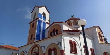 Θεσσαλονίκη: Ελληνική σημαία 17τμ για τα 200 χρόνια από την επανάσταση (Εικόνες)