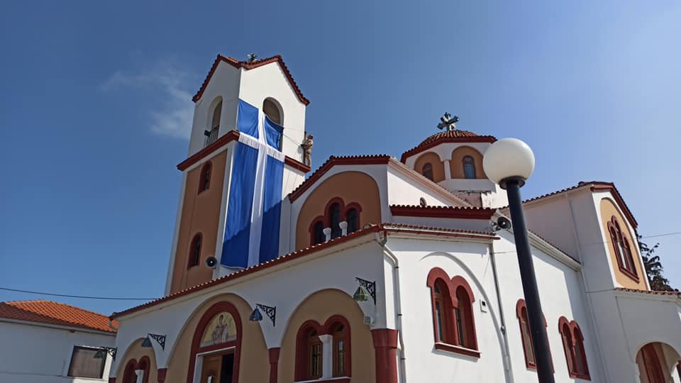 Θεσσαλονίκη: Ελληνική σημαία 17τμ για τα 200 χρόνια από την επανάσταση (Εικόνες)