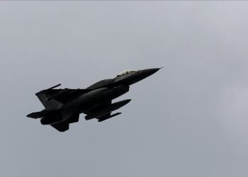 Πολεμικά αεροσκάφη έσκισαν σήμερα τον ουρανό της Θεσσαλονίκης