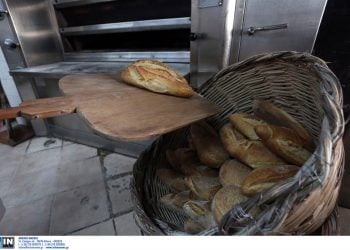 Θεσσαλονίκη: Ψωμί για δύο ημέρες σήμερα στα αρτοποιεία