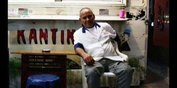 Μαύρος: Έφυγε η φιγούρα της πιο «καλτ» καντίνα της Θεσσαλονίκης – H ιστορία με τον Καζαντζίδη