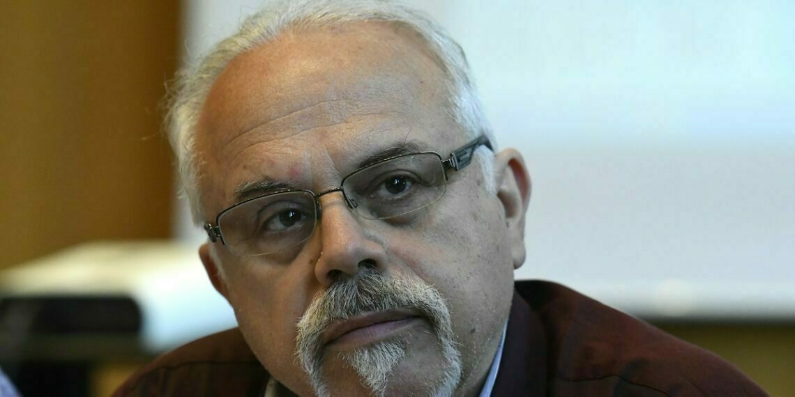 Θεσσαλονίκη: Διασωληνωμένος με κορωνοϊό νοσηλεύεται ο Μιχάλης Τρεμόπουλος