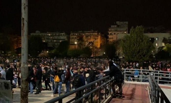 Θεσσαλονίκη: Εισαγγελική έρευνα για κορονοπάρτι στο ΑΠΘ