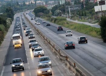 Θεσσαλονίκη: Τοποθετούνται ηλεκτρονικές πινακίδες για την ενίσχυση της ασφάλειας οδικού δικτύου