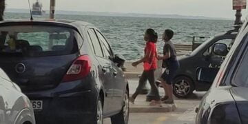 Θεσσαλονίκη: Ανάγκαζαν τα παιδιά τους να ζητιανεύουν και ζούσαν πλουσιοπάροχα (Εικόνες)