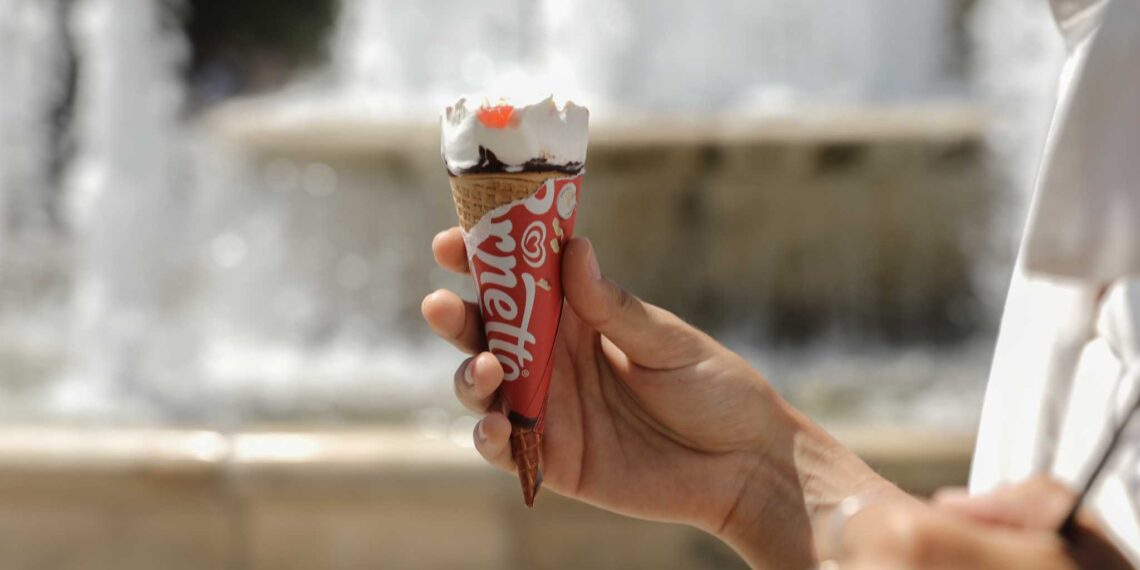 Θεσσαλονίκη: Έγιναν κλέφτες για να πουλήσουν παγωτά σε κορονοπάρτι μέσα στο ΑΠΘ