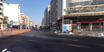 Θεσσαλονίκη: Θυμάστε πως ήταν η Μοναστηρίου; Εφυγαν οι λαμαρίνες, “ανάσαναν” οι επαγγελματίες (Εικόνες)