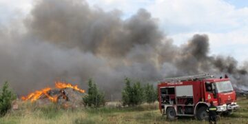 Θεσσαλονίκη: Διαμαρτυρία εργαζομένων στον Εύοσμο μετά τη φωτιά κοντά στα κοιμητήρια