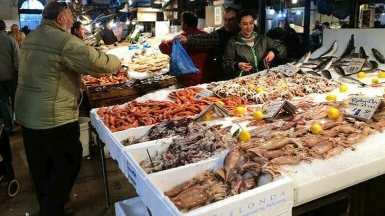 Θεσσαλονίκη: Μισό τόνο κουτσομούρες κατάσχεσαν λιμενικοί στην ιχθυόσκαλα Μηχανιώνας