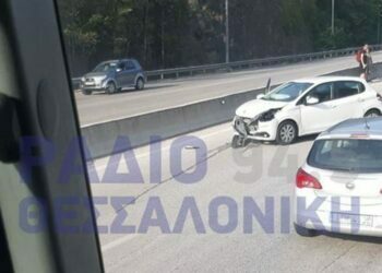 Τροχαίο Ατύχημα Στο Δερβένι (Εικόνες)