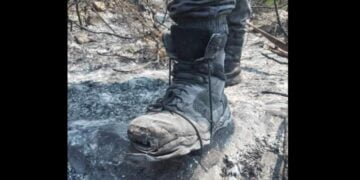 Συγκλονίζει ο εθελοντής από Θεσσαλονίκη με τα λιωμένα άρβυλα από τις φωτιές