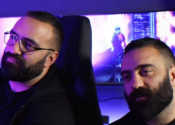 Unboxholics: Τα 2 αδέλφια από την Αριδαία που μάζεψαν 300.000€ σε 3 ώρες