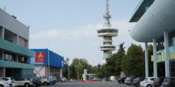 ΔΕΘ: Διαμαρτυρία αστυνομικών έξω από την κεντρική πύλη