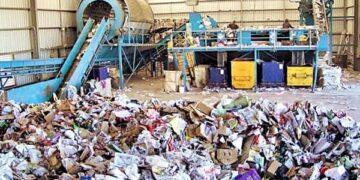 Στην εκκίνηση η «μάχη» για τα εργοστάσια επεξεργασίας αποβλήτων €1 δισ. σε Αθήνα και Θεσσαλονίκη