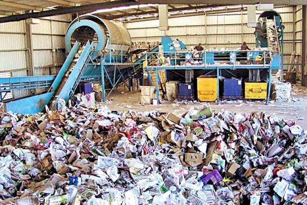 Στην εκκίνηση η «μάχη» για τα εργοστάσια επεξεργασίας αποβλήτων €1 δισ. σε Αθήνα και Θεσσαλονίκη