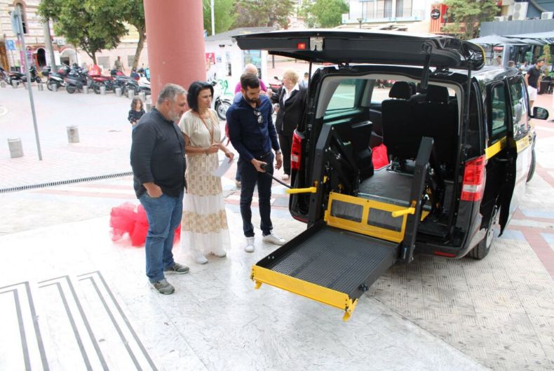 Σύγχρονο 9θέσιο όχημα μεταφοράς ηλικιωμένων απέκτησε ο Δήμος Κορδελιού-Ευόσμου