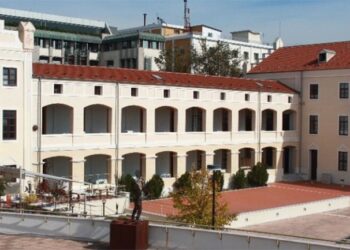 Γάλλοι μοναχοί, τραυματίες, πρόσφυγες και Ρώσοι ζωγράφοι «διηγούνται» την ιστορία της Μονής Λαζαριστών