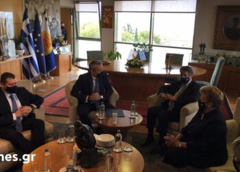 Στο δημαρχείο ο πρόεδρος της Κυπριακής Δημοκρατίας, Νίκος Αναστασιάδης (Εικόνες & βίντεο)