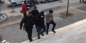 Θεσσαλονίκη: Στον εισαγγελέα ο 30χρονος για την επίθεση σε μέλη της ΚΝΕ (Εικόνα)