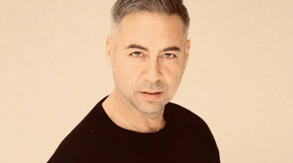 Ο κομμωτής από τον Εύοσμο που…περιποιήθηκε Ralph Lauren και Harisson Ford (Εικόνες)