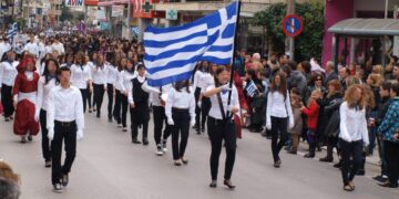 Με αποχή απαντούν έμποροι και φορείς του Κορδελιού στην απόφαση του δήμου για ενιαία παρέλαση