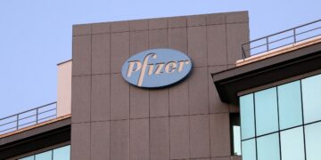 Pfizer: Αύριο τα εγκαίνια του κέντρου ψηφιακής καινοτομίας στη Θεσσαλονίκη παρουσία Μητσοτάκη