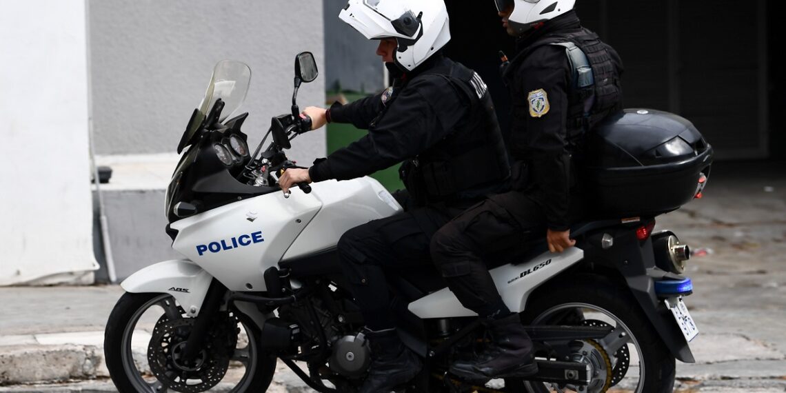 Θεσσαλονίκη: Κινητοποίηση της Αστυνομίας για να εμποδιστεί είσοδος ομάδας ατόμων στην TV100