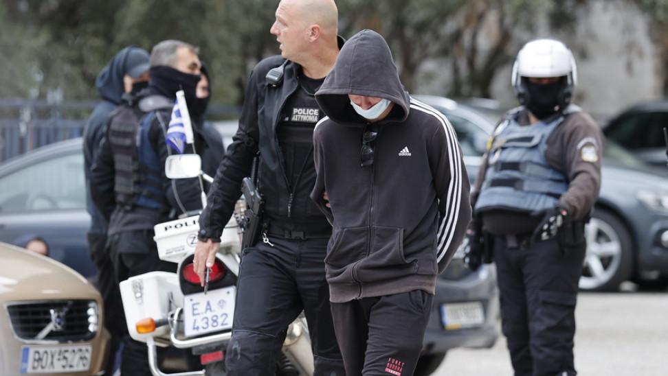 Τριάντα οχτώ οι προσαχθέντες για τα επεισόδια στον Εύοσμο