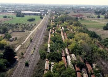 Απίστευτο! Ένα από τα μεγαλύτερα νεκροταφεία τρένων στον κόσμο βρίσκεται στη Θεσσαλονίκη