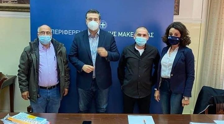 Συνάντηση Απ. Τζιτζικώστα Με Εκπροσώπους Παραγωγών Λαϊκών Αγορών