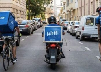 Wolt: Ανακοίνωσε ότι αναστέλλει το delivery σε περιοχές Αθήνας και Θεσσαλονίκης λόγω κακοκαιρίας