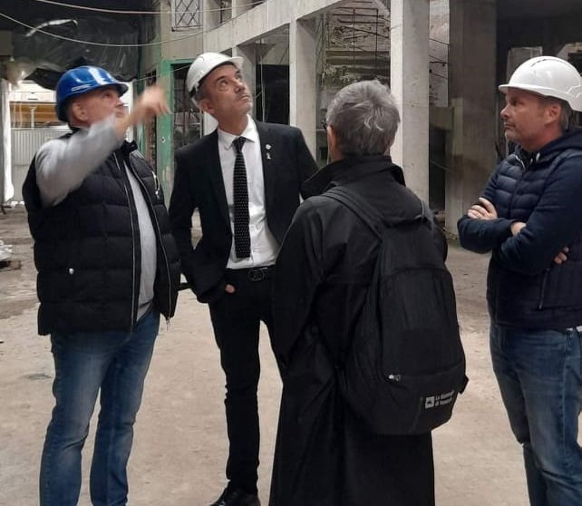 Κωνσταντίνος Ζέρβας: Ξεναγήθηκε στην ιστορική “Αγορά Μοδιάνο” (φωτο)