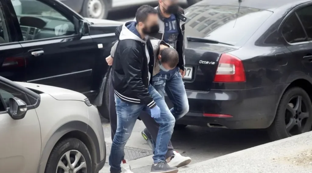 Βίντεο ντοκουμέντο από τη μάχη του 44χρονου μέσα στο ψιλικατζίδικο με τον δολοφόνο του