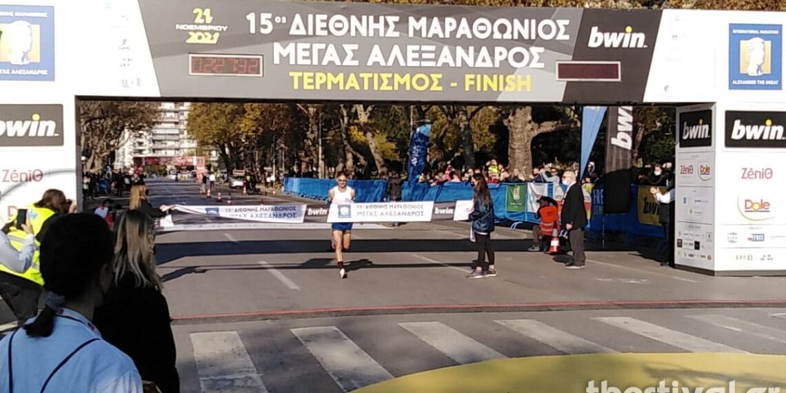 Θεσσαλονίκη: Ο Ιάσωνας Ιωαννίδης ο μεγάλος νικητής του 15ου Διεθνούς Μαραθωνίου