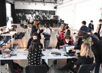 Τρεις Μαθητές Από 1ο ΓΕΛ Ευόσμου Κατέκτησαν Πρωτιά Στη Ρητορική, Σε Διαγωνισμό