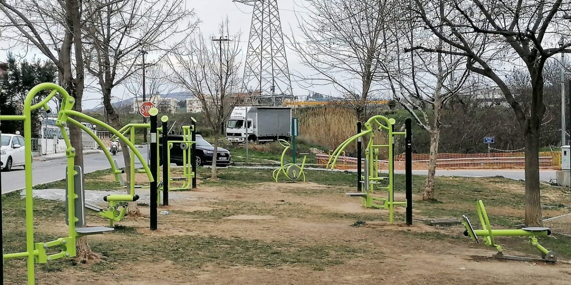 Δ. Κορδελιού – Ευόσμου: Υπαίθρια όργανα γυμναστικής στο Πάρκο Μουσών