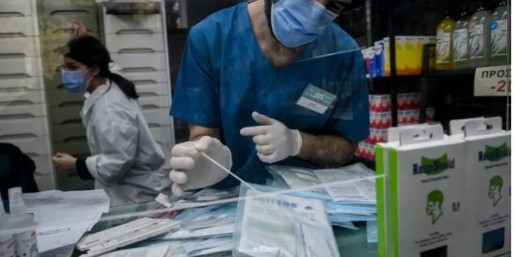 Θεσσαλονίκη: Έλλειψη self test στα φαρμακεία