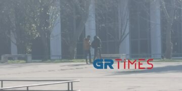 Διακίνηση ναρκωτικών μέρα μεσημέρι στο ΑΠΘ – Βίντεο ντοκουμέντο