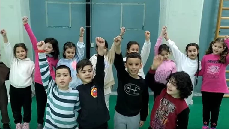“Οχι Αλλη Βία” (για σένα Αλκη): Το βίντεο των μαθητών του διαπολιτισμικού σχολείου Κορδελιού
