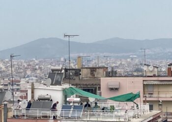 Στα «κάγκελα» για τη δυσοσμία οι κάτοικοι του Κορδελιού