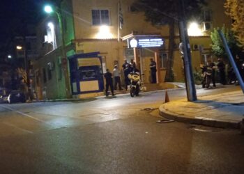 Επίθεση σε ανήλικους στον Εύοσμο – Δύο άτομα στο νοσοκομείο