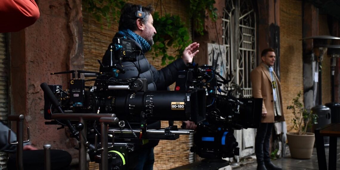 Κυκλοφοριακές ρυθμίσεις από σήμερα στην Τσιμισκή για τα γυρίσματα του “The Bricklayer”