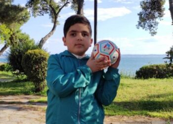 Θεσσαλονίκη: Η ιστορία του μικρού Λέανδρου που σήκωσε στο «πόδι» την Τούμπα