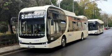 Αλλάζουν τα λεωφορεία της Αθήνας και της Θεσσαλονίκης – Αυτά είναι τα 770 νέα οχήματα που θα βγουν στους δρόμους
