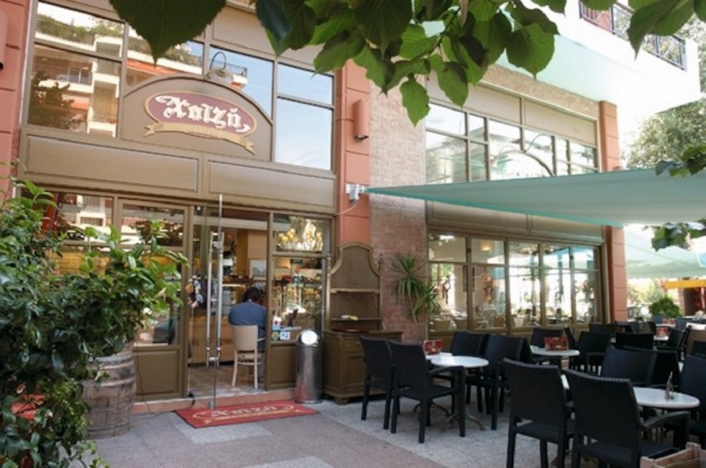 Θεσσαλονίκη – Zαχαροπλαστείo Χατζή: Από την ακμή στην πικρή γεύση του πλειστηριασμού