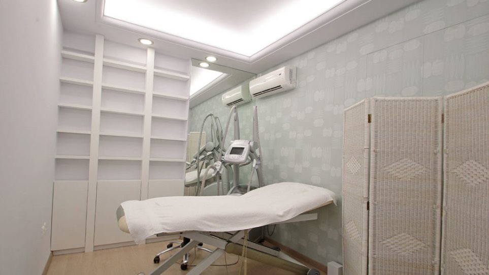Θεσσαλονίκη: 74χρονη υπέστη επικίνδυνες σωματικές βλάβες μετά από υπηρεσίες αισθητικής – Της πήραν 63.000 ευρώ!