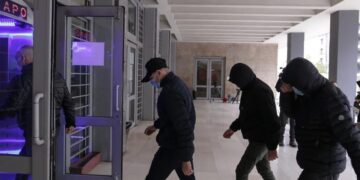 Ο 22χρονος σκότωσε τον πατέρα του ενώ κοιμόταν με σφαίρα στο κεφάλι