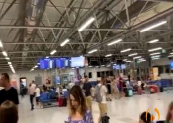 Εγκλωβίστηκαν σε αεροδρόμιο της Ρώμης δεκάδες Θεσσαλονικείς – «Η εταιρεία μάς εμπαίζει», λέει επιβάτης (Βίντεο)